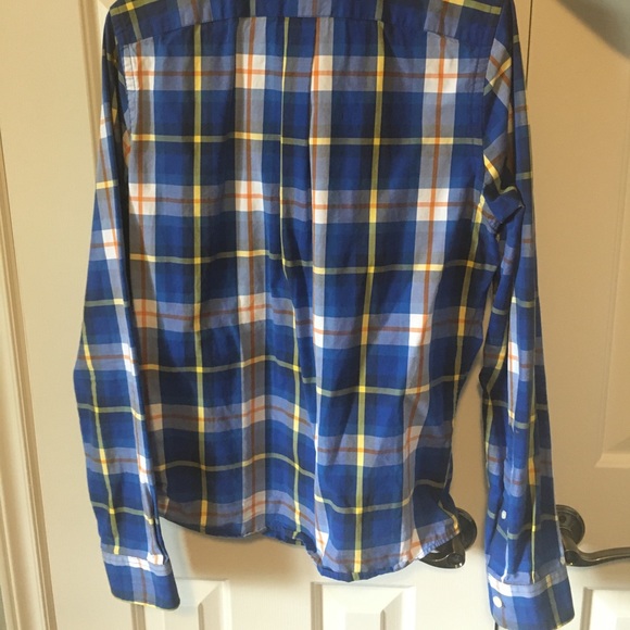 Men’s Button Down Shirt - Picture 2 of 3